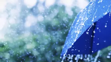 Cum va fi vremea în următoarele patru săptămâni, în România. Meteorologii anunță ploi, iar în unele zone scad temperaturile