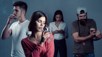 De ce apar adicțiile și cum pot fi depășite. Gabriela Bălan, psiholog: „Discuția despre substanțe nu trebuie să fie un eveniment unic, ci un dialog continuu”