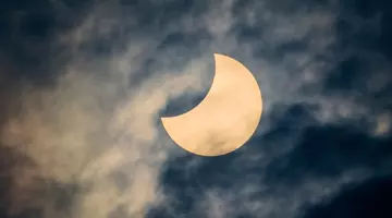 Eclipsa de Soare din 12 august. Ce mesaj are pentru zodii eclipsa din zodia Leului