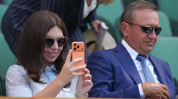 Cum a fost surprinsă Simona Halep alături de iubitul ei, Dorin Mateiu. S-au sărutat în mașină