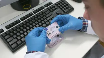 Cum funcționează permisul auto după schimbarea buletinului: în ce situații pot primi șoferii amendă