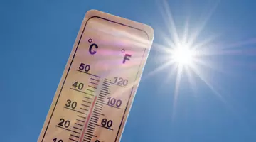 Vremea de mâine, 22 august 2026. Avertizare de caniculă cod galben și portocaliu, în aproape toată țara. Temperaturile ajung până la 37°C
