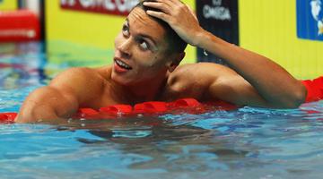 David Popovici și-a distrus rivalii în semifinala de 100 m liber și a doborât recordul Europenelor. Urmează finala