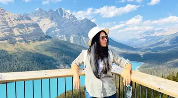 Corina Caragea, aventură la peste 2.000 de metri altitudine în Canada: „Nu aveam nici apă, nici echipament adecvat, nici sprayul de urs”
