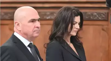 Au existat multe zvonuri, dar s-a aflat tot adevărul. Cine este, de fapt, proaspăta soție a lui Ilie Bolojan și cu ce se ocupă, cu adevărat. Ce a ieșit abia acum la iveală