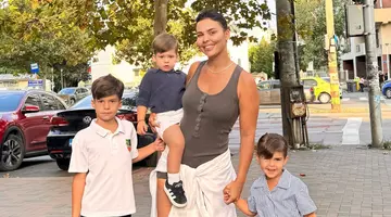 Andreea Popescu, primele declarații după ce s-a zis că are patru bone: „Știam că o să fac vâlvă, că se va supăra lumea”. Câte femei o ajută în casă