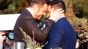 Cântărețul adorat de românce a divorțat de soțul cu care a adoptat doi bebeluși, a tăcut mult timp, dar acum spune ce a trăit: haos, durere, disperare, panică