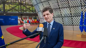 Ultima oră! Asta trebuie să știe toți românii! Ce a răspuns nicușor dan când a fost întrebat dacă trebuie să ne pregătim pentru un război cu Rusia! A spus cu subiect și predicat