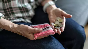 Cât vei primi la pensie dacă ai azi un salariu de 5.000 de lei? Calculul care îi sperie pe români