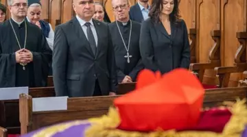 Ilie Bolojan s-a căsătorit în secret cu iubita sa. Cum a fost dat de gol