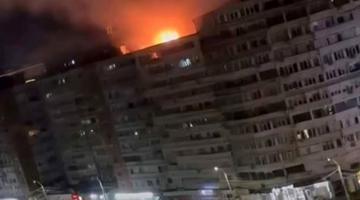 Momentul când drona lovește blocul din Galați și explodează. Reacția cutremurătoare a oamenilor care locuiesc în apropierea imobilului