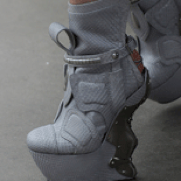 Crazy Shoes pentru sezonul rece