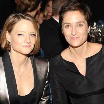 Actriţa Jodie Foster s-a căsătorit cu partenera sa, fosta iubită a lui Ellen DeGeneres