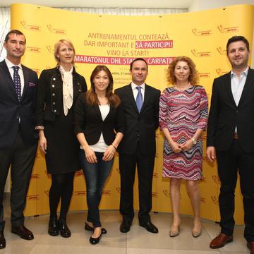 Sportivele Violeta Beclea-Szekely, Monica Iagăr, Otilia Bădescu si Monica Roşu susţin  Maratonul DHL Ştafeta Carpaţilor 