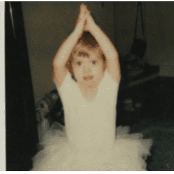 O recunoști? E una dintre cele mai de succes cântărețe din lume