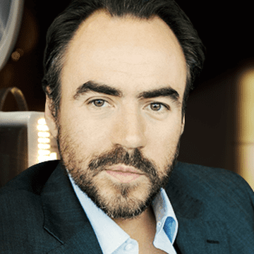 Bobby Păunescu ar avea o nouă iubită