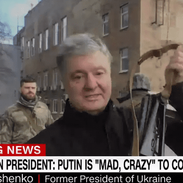 Fostul președinte al Ucrainei, înarmat pe străzile Kievului: „Putin a declarat război nu pentru Ucraina. Putin a declarat război întregii lumi”