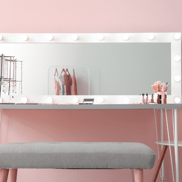 Cât de utilă este o oglindă de make-up cu iluminare LED? 