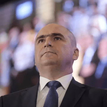 Imagini cu fiica cea mare a lui Ilie Bolojan, președintele PNL. Cum arată și cine este Lucia-Maria