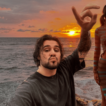 Mario Fresh și-a asumat relația cu Nadd Hu. A publicat prima imagine cu noua iubită pe Instagram. Ce diferență de vârstă este între ei