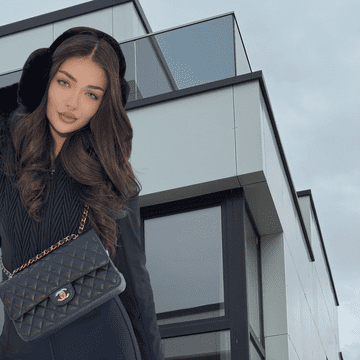 Primele imagini din casa pe care Andreea Bostănică și-a cumpărat-o la București, la doar 20 de ani: „Abia aștept să mă mut”