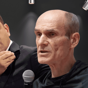 Cristian Tudor Popescu îl critică pe George Simion după ce liderul AUR a refuzat invitația la dezbaterea de la Digi24 și i-a filmat pe ascuns pe jurnaliștii postului: „Minte sfruntat, este vinovat și laș”