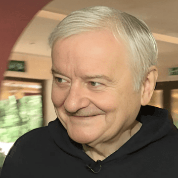Cine este femeia celebră care îl ajută pe Irinel Columbeanu cu bani: „Mi-a dat niște calupuri de câte 300 de euro”