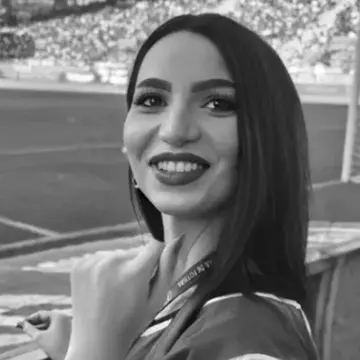 Mălina Guler a fost condusă pe ultimul drum. Mama tinerei din Oradea nu a putut participa la înmormântare. A ascultat slujba prin telefon