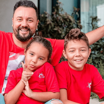 Din ce va plăti Cătălin Măruță școala privată la care merg Eva și David. La ce sume se ridică educația celor doi copii