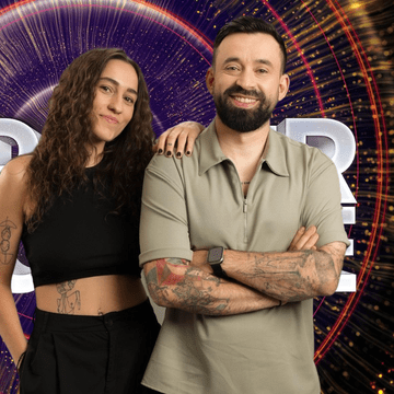 Cine este Oase de la Power Couple 2026. Care este numele lui real și de ce este certat cu CRBL