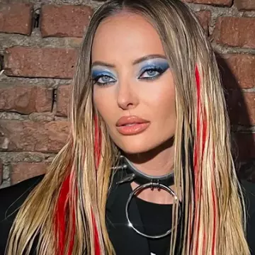 Cum și-a sărbătorit Delia ziua la 44 de ani. Ce cadou a impresionat-o pe artistă