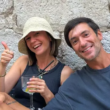 Adela Popescu și Radu Vâlcan, vacanță cu cei trei copii. Cum s-au afișat în Grecia