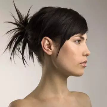 Prieteni si dusmani ai parului