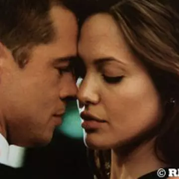 Angelina Jolie şi Brad Pitt dezmint despărţirea