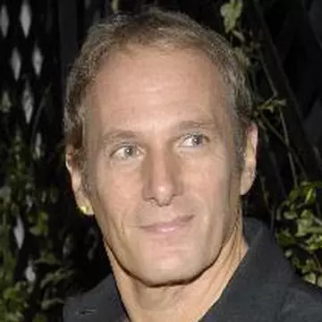 Michael Bolton nu le mai cântă românilor
