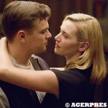 Kate Winslet a făcut sex cu Leonardo DiCaprio de faţă cu soţul ei