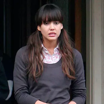 Jessica Alba, din frumoasă în urâtă