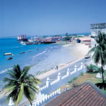 Exotism, romantism si eros in Zanzibar