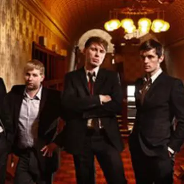 Franz Ferdinand cântă la B'ESTFEST!