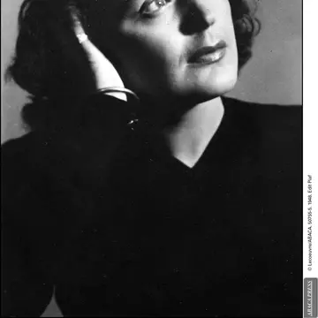 Scrisori de dragoste semnate Edith Piaf, vândute pentru 67.000 de euro