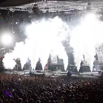 Muse a stabilit datele noului turneu european (video)