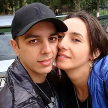 Alma Sârbu petrece cu fetele la Atena înainte de nuntă