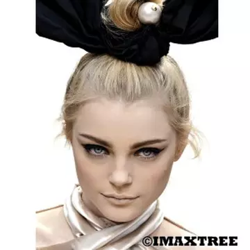 Coafuri de toamnă cu "eticheta" designerului