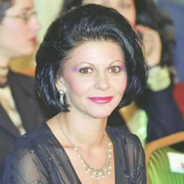 Elena Cârstea: "M-a surprins că prieteni apropiaţi nu m-au ajutat"