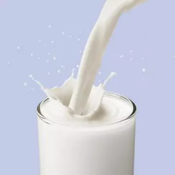 Laptele nepasteurizat, pericol de toxiinfecţie