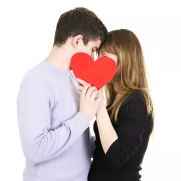 Prietenia platonică dintre femei şi bărbaţi