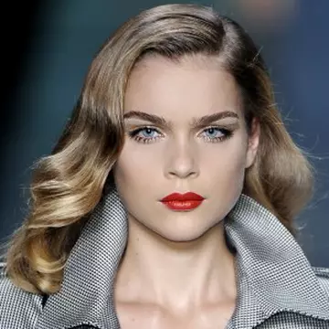 Nuanţe de ruj la modă în 2010