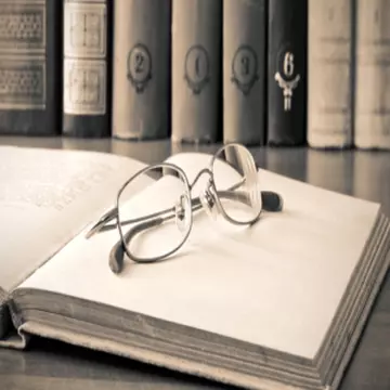 A murit scriitorul american J.D. Salinger 