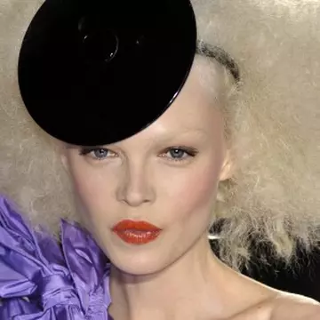 Primele tendinţe în coafură pentru 2010 