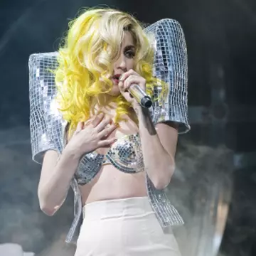 Lady Gaga şi Eminem ar putea concerta în România în 2010